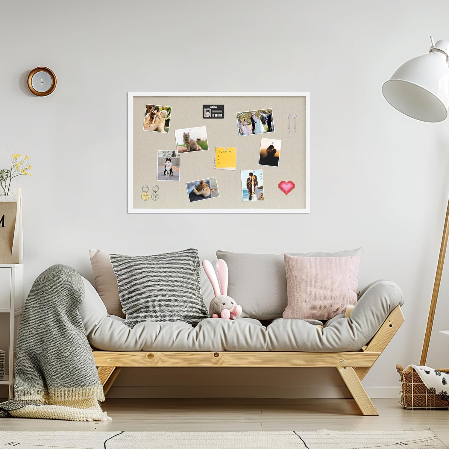 Detalle 1 de DAHAPYBOO HAPYBLBO20X30WP1 White Linen Cork Board, 30" x 20
