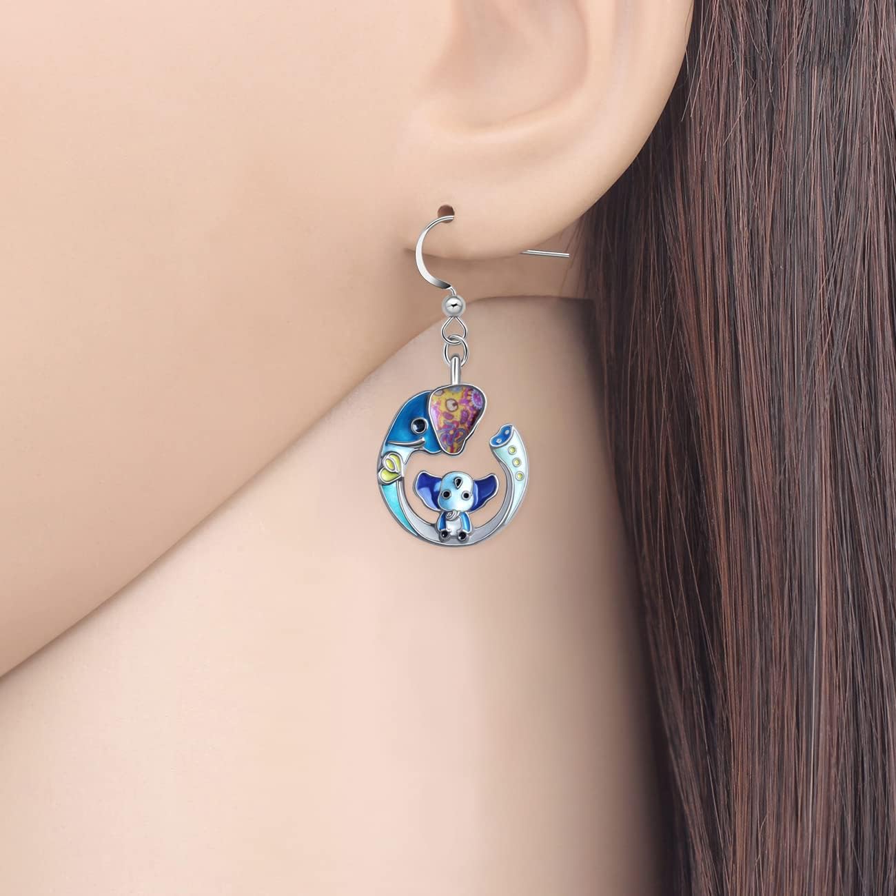 Detalle de Elephant dangle earrings 21 x 16 mm