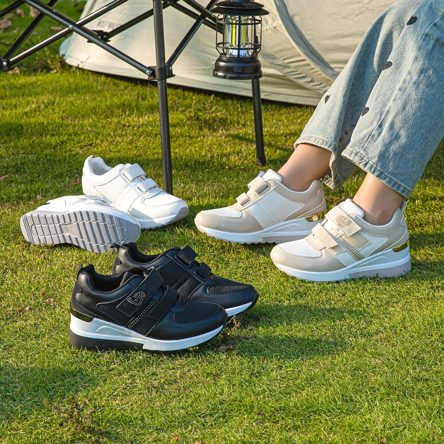 Detalle 2 de JOMIX damessneakers met klittenband, ademend bovenwerk en sleehak