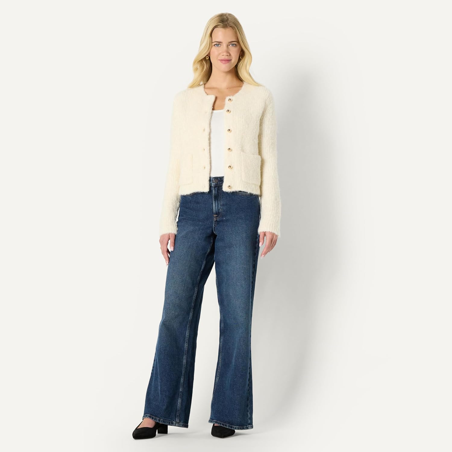 Detalle de Amazon Essentials Damen Regular-Fit Bouclé-Jacke aus Wollmischung mit Knöpfen