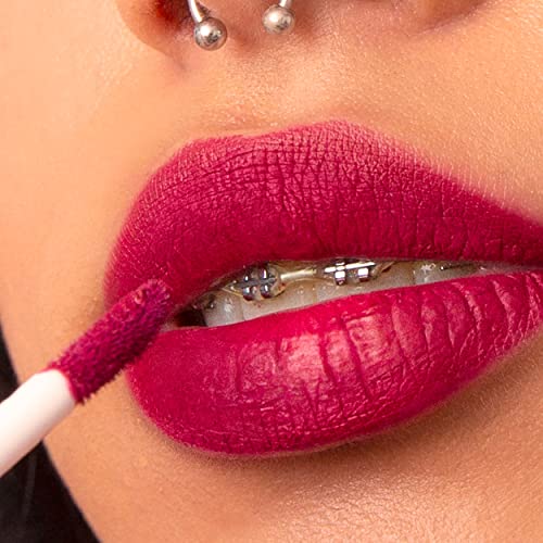 Detalle 2 de 3INA The Longwear Lipstick 385 – Rouge à lèvres Bourgogne