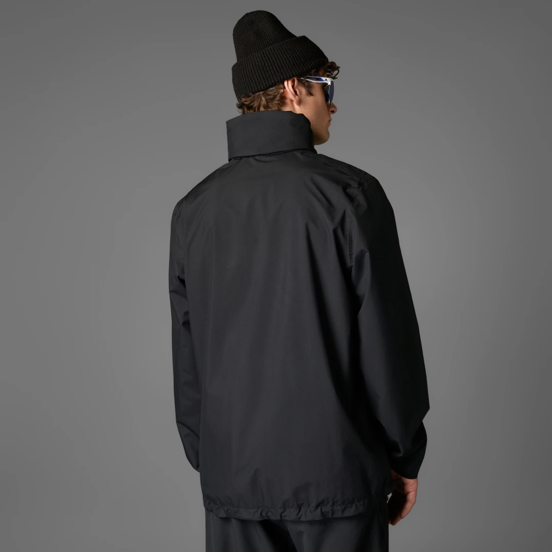 Detalle 2 de Multi Essentials 2L Chaqueta impermeable