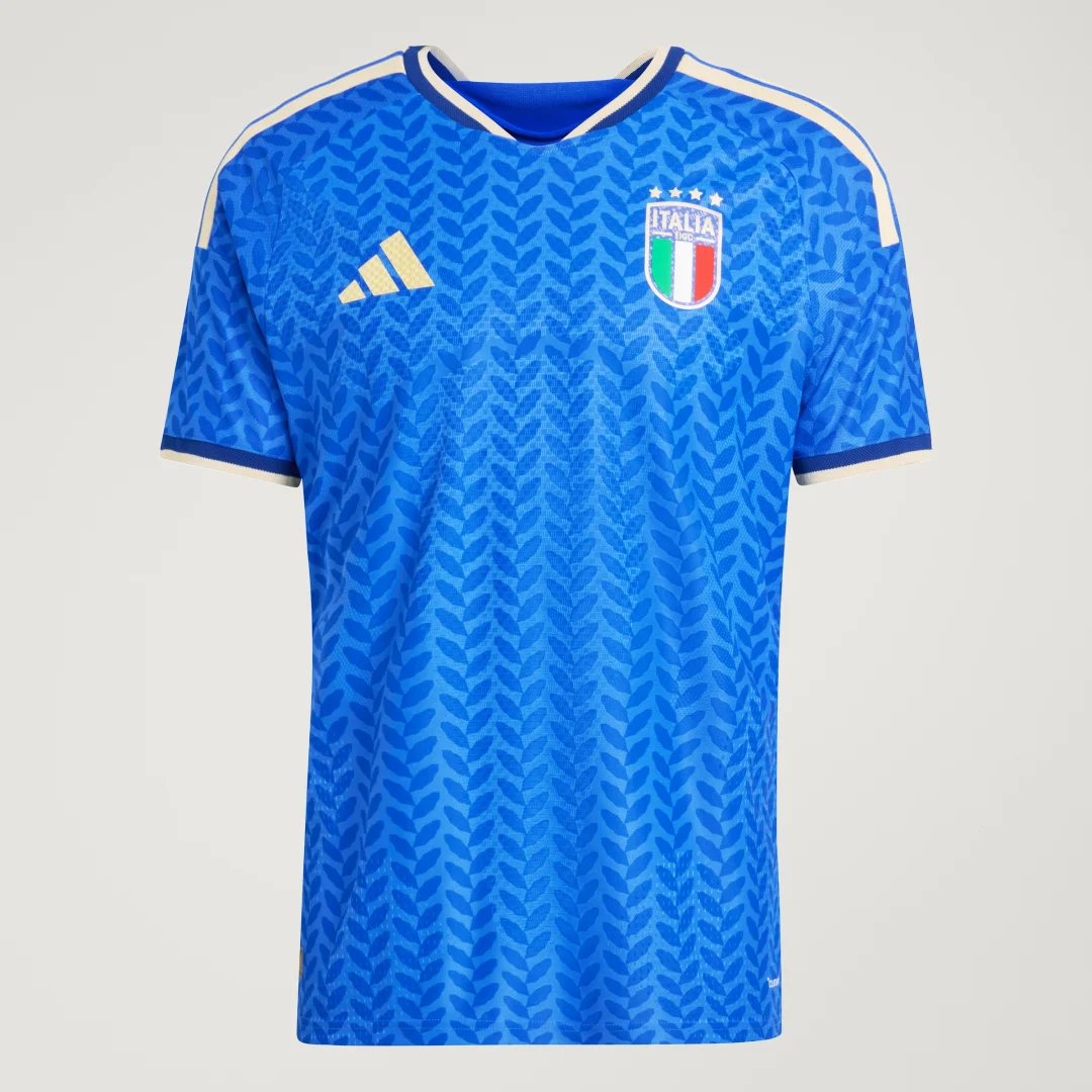 Detalle de Camiseta primera equipación Italia 26 Oficial de Adidas