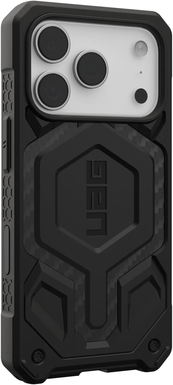 Detalle 2 de URBAN ARMOR GEAR UAG-IPH25MA-PMC-CF iPhone 17 Pro耐衝撃ケース カーボンファイバー・MagSafe対応