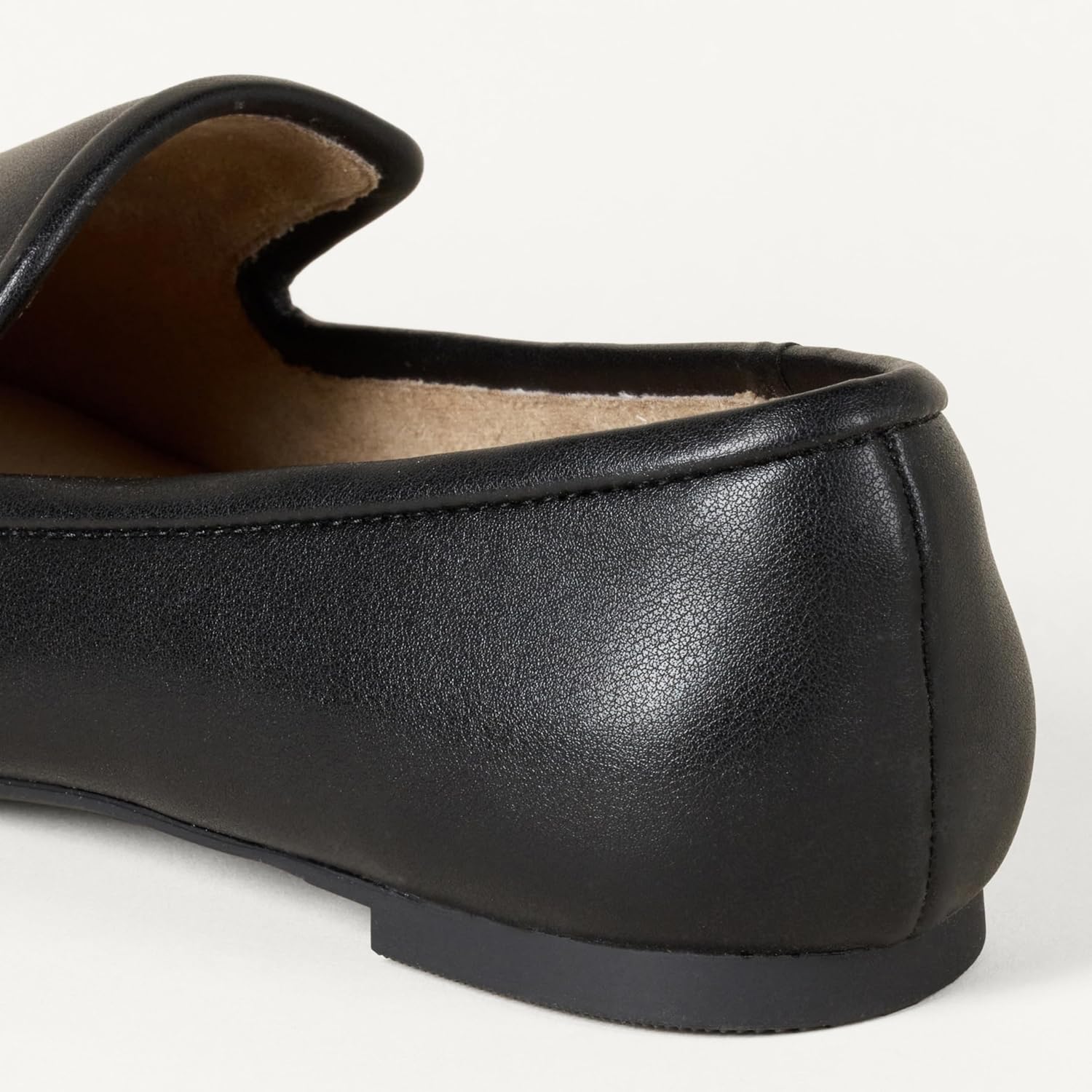 Thumbnail 3 de Amazon Essentials Damen Weicher, minimalistischer Slipper – Komfort trifft eleganten Minimalismus