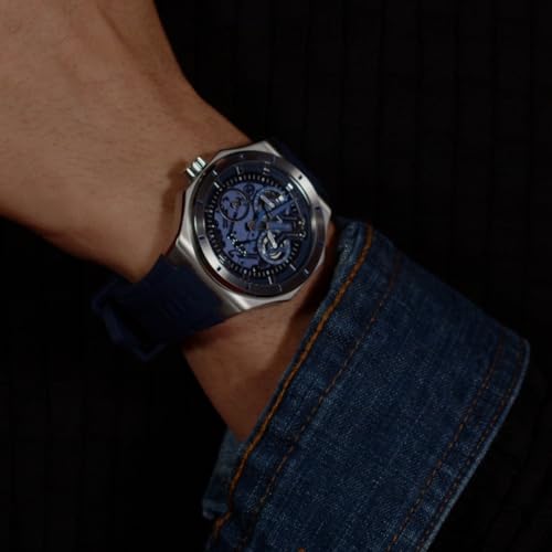 Detalle de HUGO #GRAIL Skeleton Blue Men’s Quartz Watch