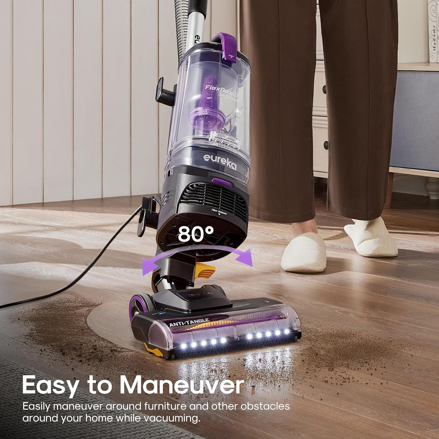 Detalle 2 de Eureka FlexReach Upright Vacuum with Large Dust Cup ⚙