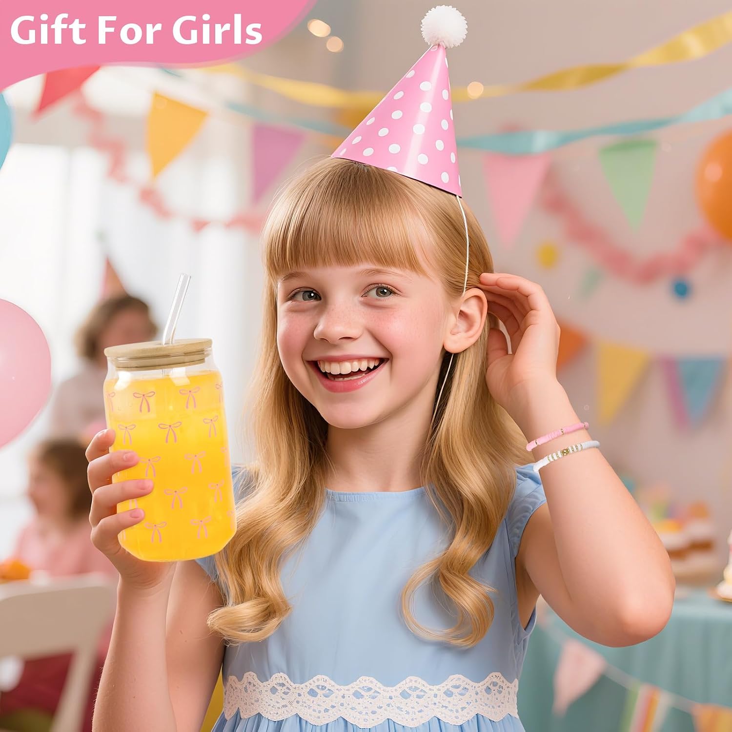 Detalle 2 de Kococaty CU-01 cadeauset voor meisjes met glazen beker en roze accessoires