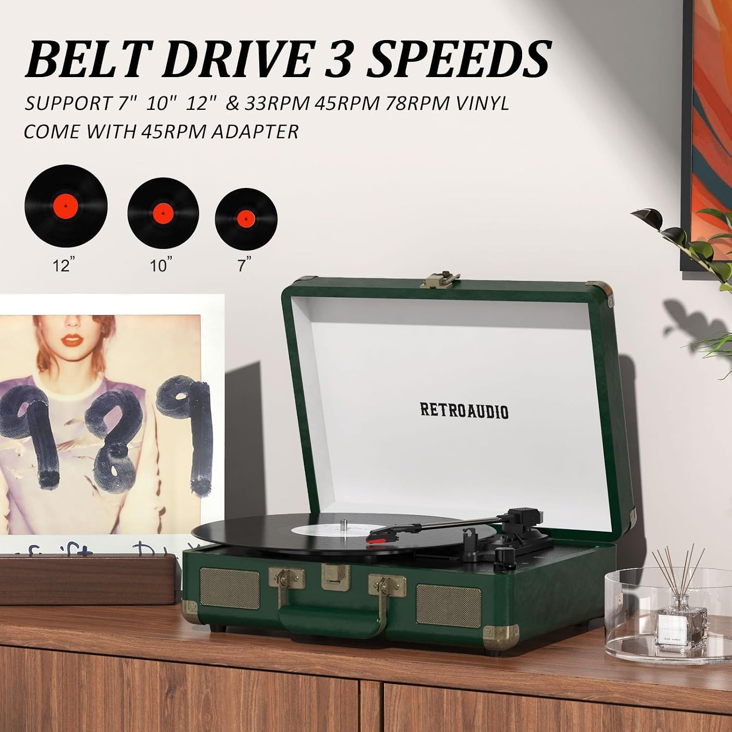 Detalle de RetroAudio 3-Speed Belt-Driven Suitcase Record Player with Bluetooth