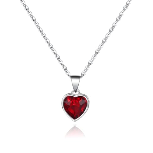 Detalle de Aliyoham Red Garnet Necklace: Silver Heart Pendant with Cubic Zirconia