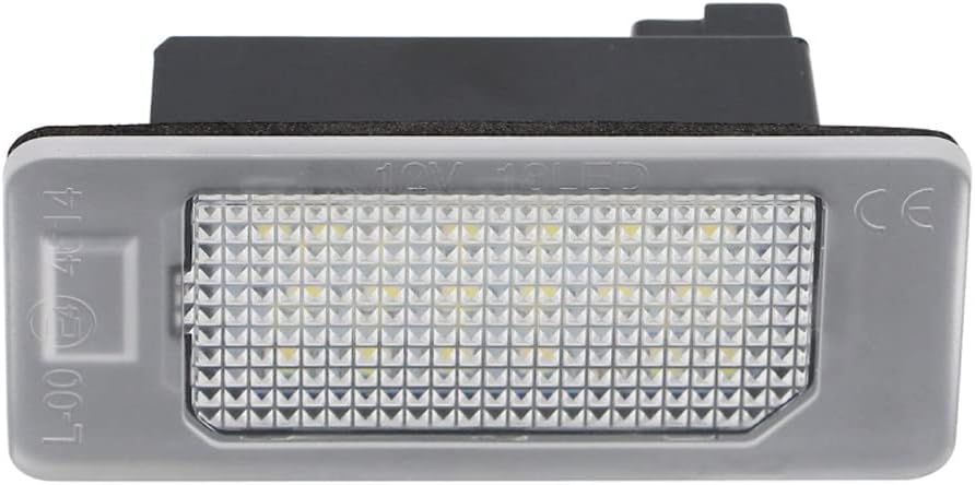 Detalle 2 de AUTO-STYLE luces matrícula LED a medida para Skoda