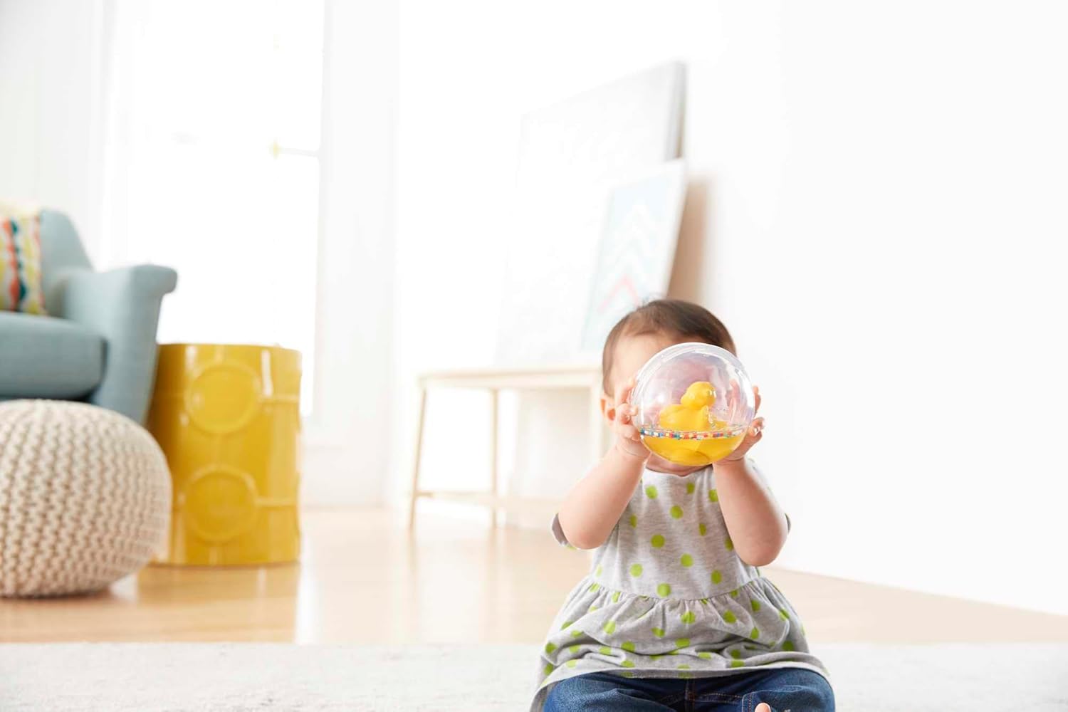 Detalle 2 de Fisher-Price WaterMates Entchenball – Lustige Ente in Kugel mit Konfetti, Baby Spielzeug ab 3 Monaten