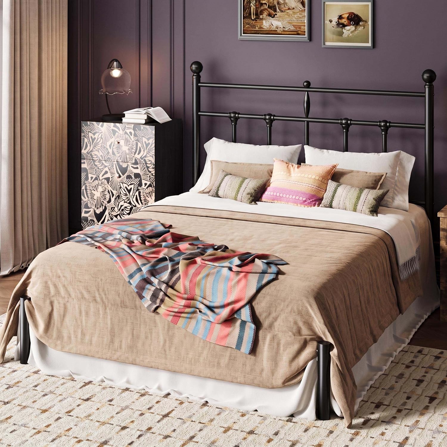 Detalle de SHA CERLIN Queen Size Metal Platform Bed Frame
