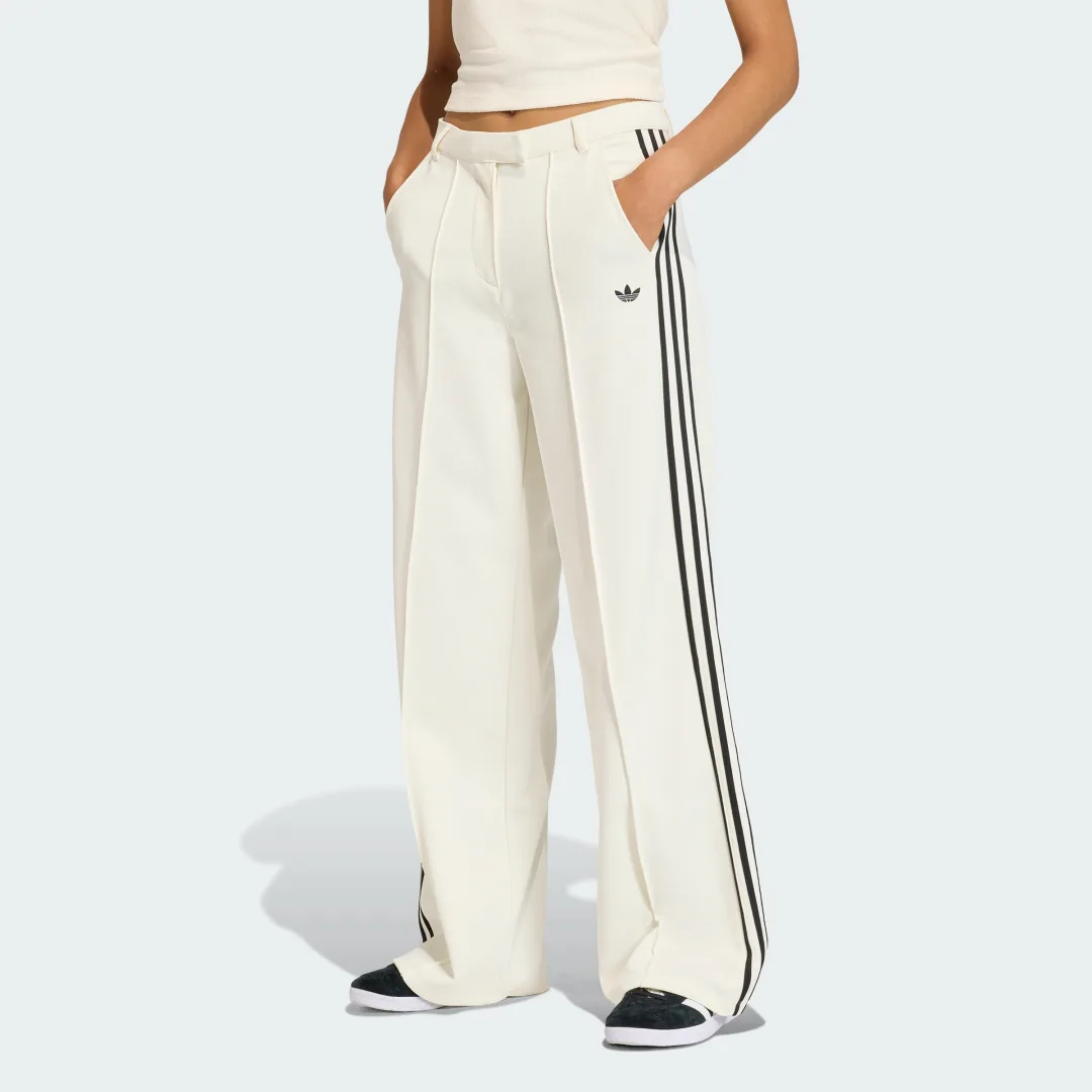 Detalle de Pantalón Sport Tailored de Adidas – blanco