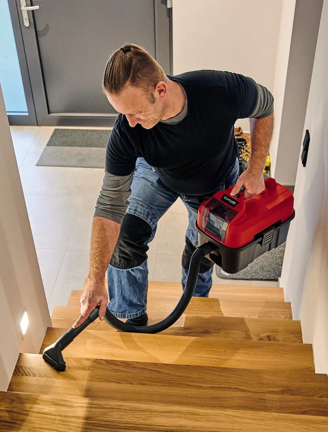 Thumbnail 1 de Einhell Akku-Nass-Trockensauger TE-VC 18/10 Li-Solo (Power X-Change) – kabellos saugen & Flüssigkeiten entfernen