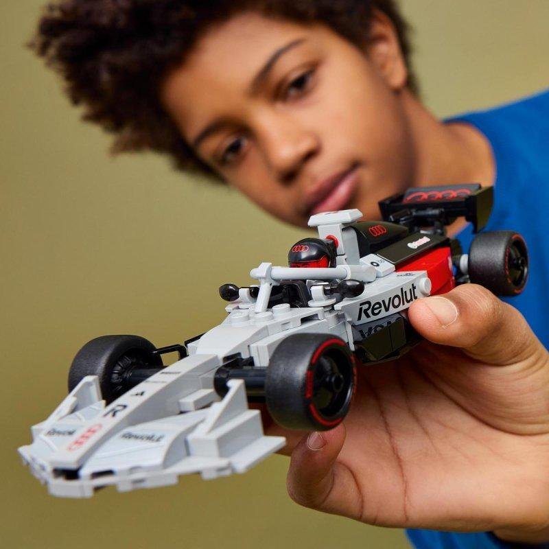 Detalle de LEGO Speed Champions: Coche de Carreras Audi Revolut F1 Team R26 77259, 216 piezas