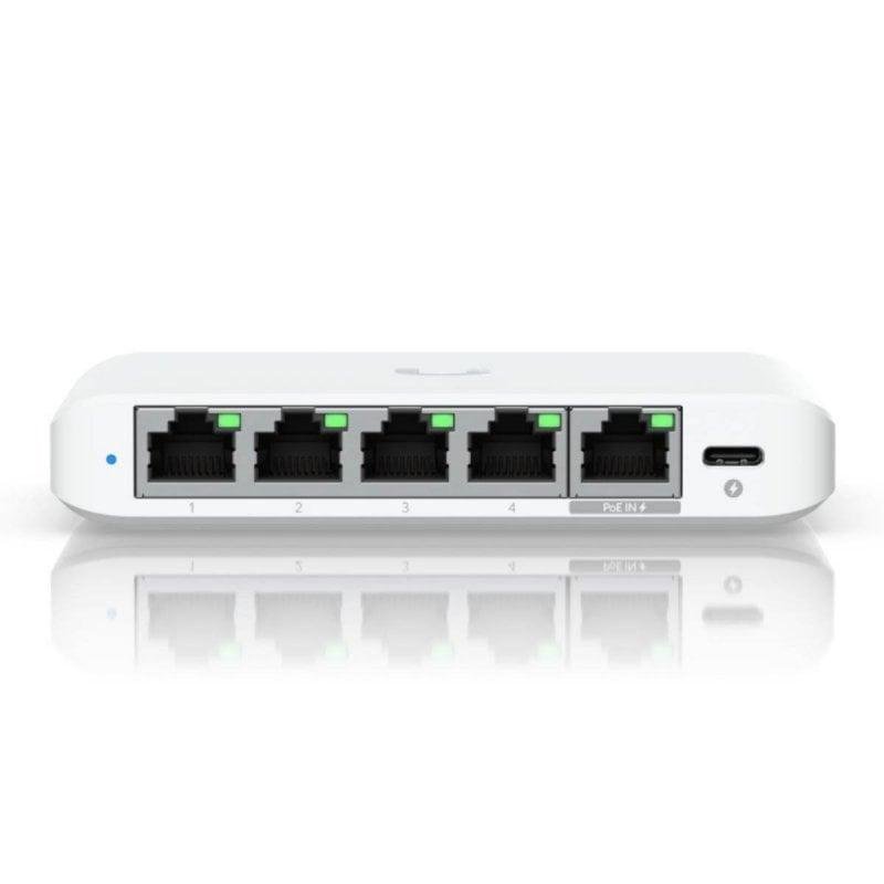 Detalle de Ubiquiti UniFi Flex Mini 2.5G: Switch gestionado de 5 puertos PoE USB-C para escritorio