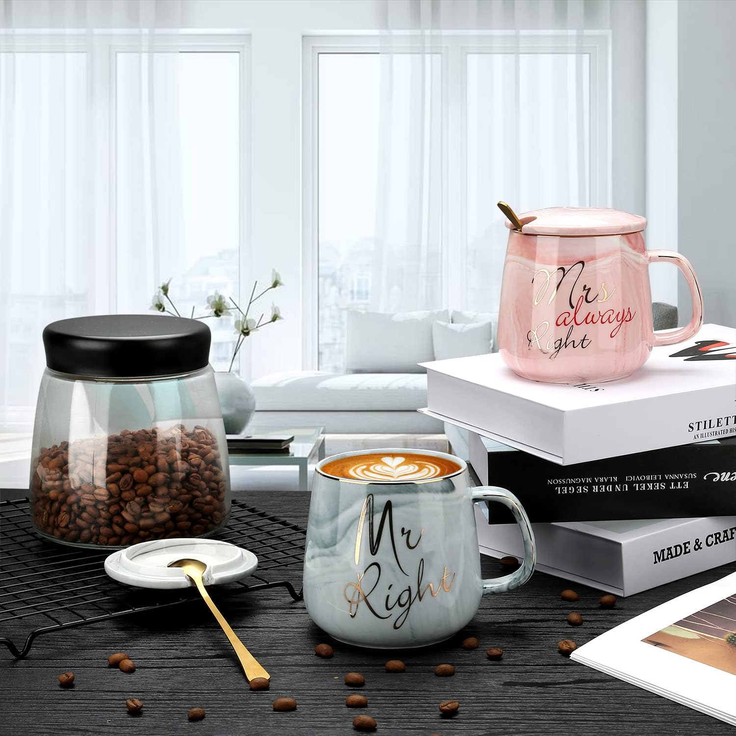 Detalle 2 de Sovyime couple coffee mugs – Mr Right & Mrs Always Right mokkenset, marmer