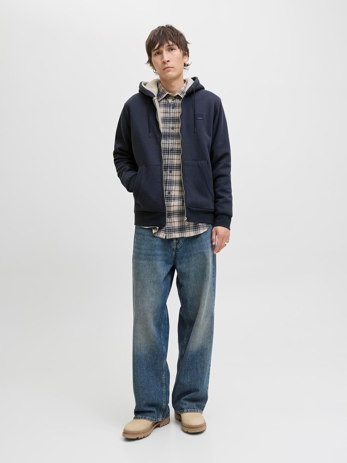 Detalle de JACK & JONES Jprblumason Teddy Sweat Zip con cappuccio da uomo