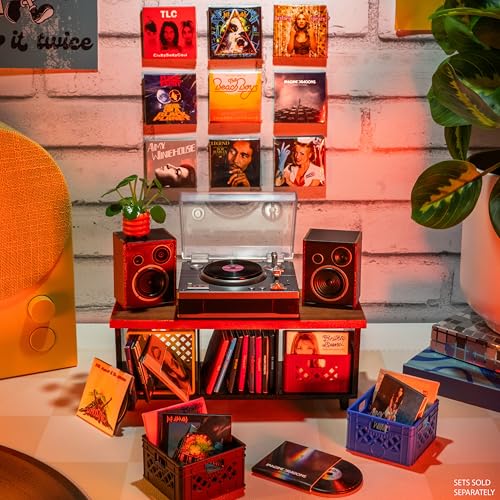 Detalle de MGA's Miniverse Mini Platine Real Music, vinyle miniature et enceintes rétro