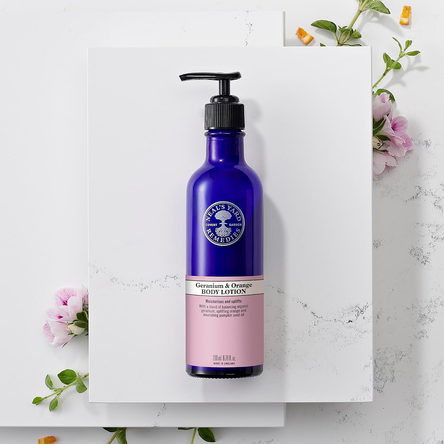 Thumbnail 2 de Neal's Yard Remedies Geranium and Orange Body Lotion 200ml