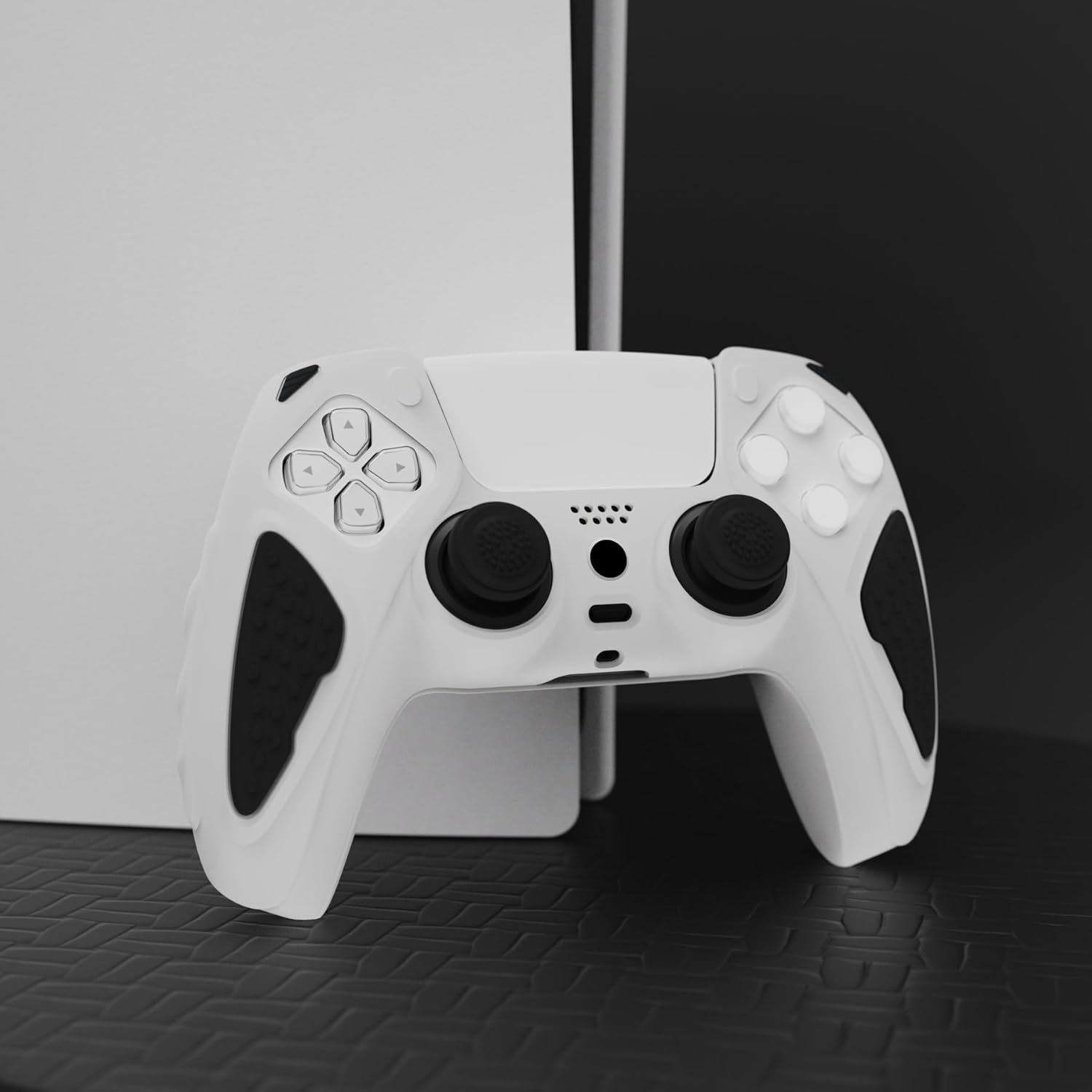 Thumbnail 5 de PlayVital Knight Edition White & Black Two Tone Anti-Slip Silicone Cover for PS5 Controller