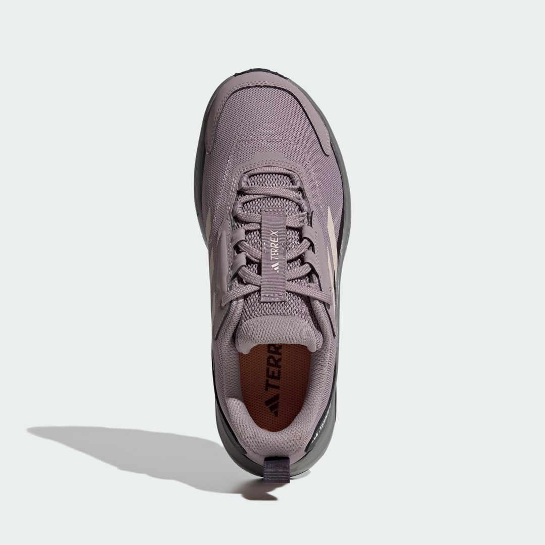 Detalle 2 de Zapatilla Terrex Anylander Hiking de Adidas: resistencia y confort para tus rutas, en violeta