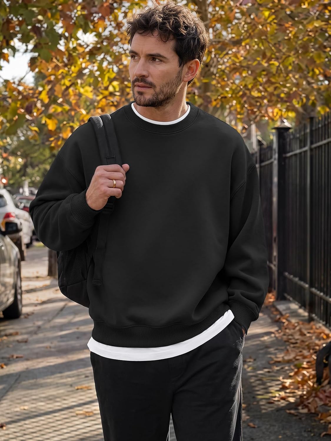 Detalle 2 de EFAN Men's Oversized Fleece Crewneck Sweatshirt, 50/50 Cotton-Poly Blend