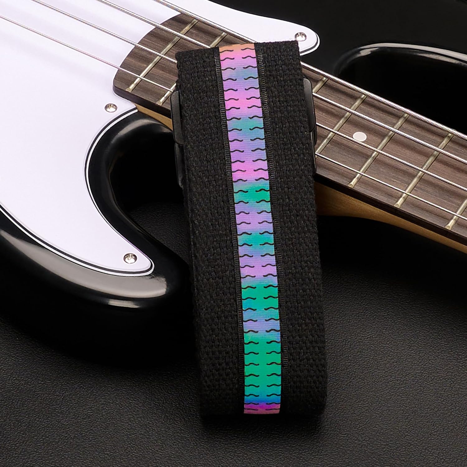 Detalle de chushui 2-Inch Adjustable Guitar Strap with Reflective Wave Design