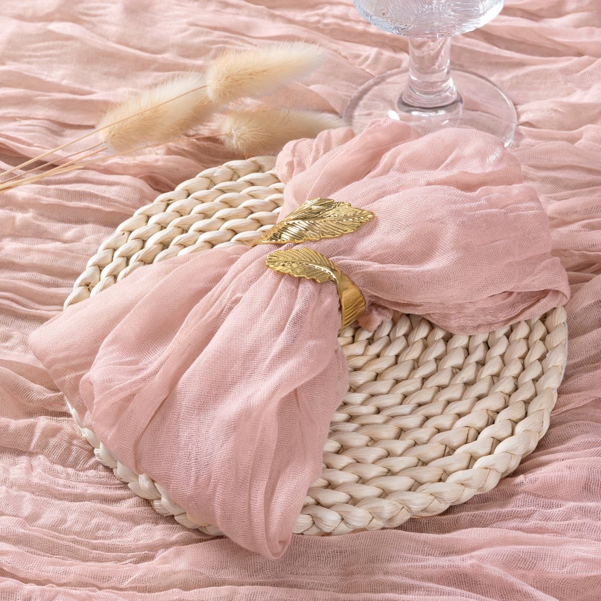 Detalle 2 de Socomi Pink Cheesecloth Napkins 21x21
