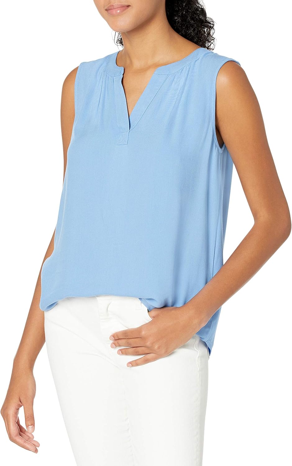 Thumbnail 6 de Amazon Essentials Women’s Sleeveless V-Neck Woven Shirt (Relaxed Fit, Flowy Twill)