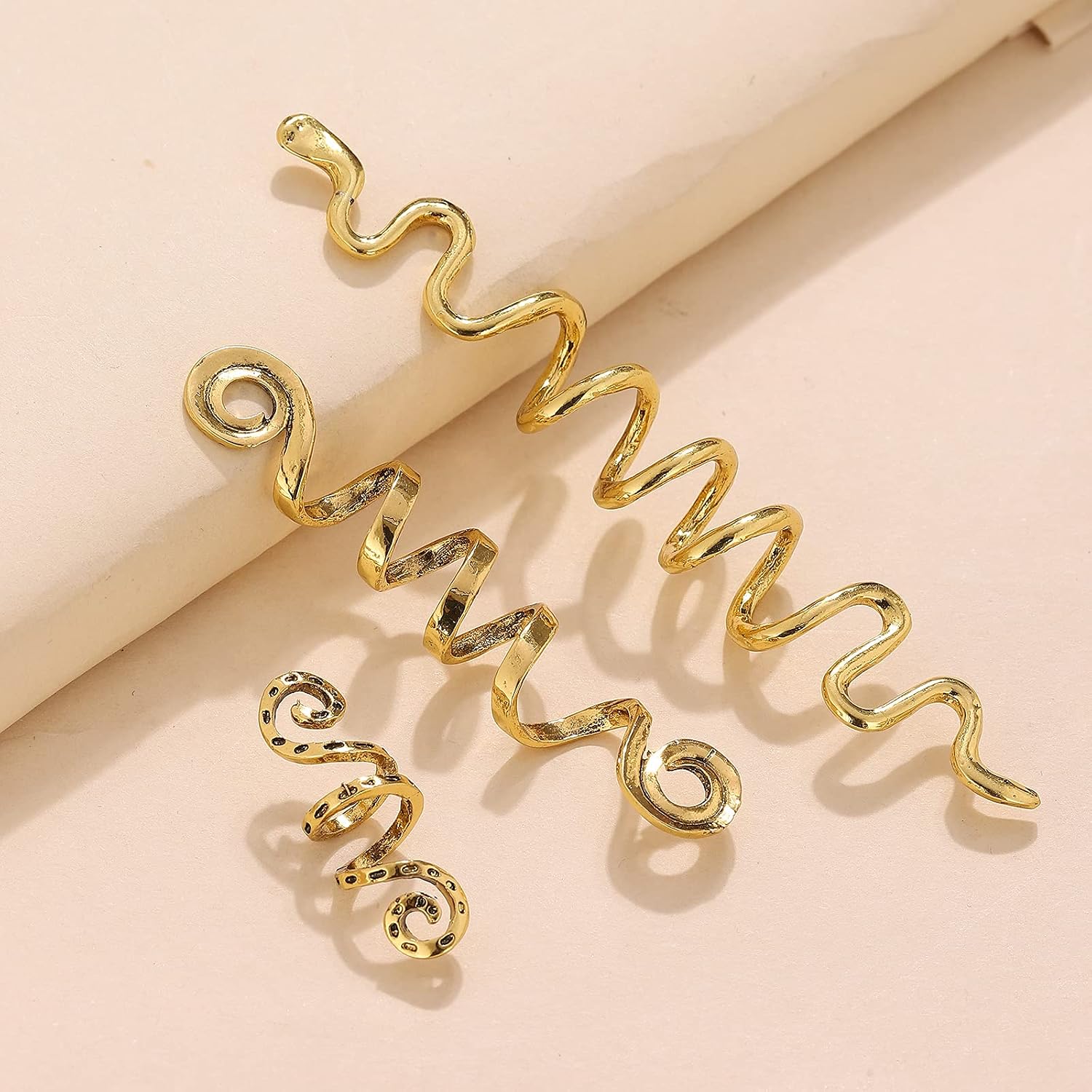 Detalle de FRDTLUTHW 18-Piece Gold Hair Jewelry Set for Braids and Locs