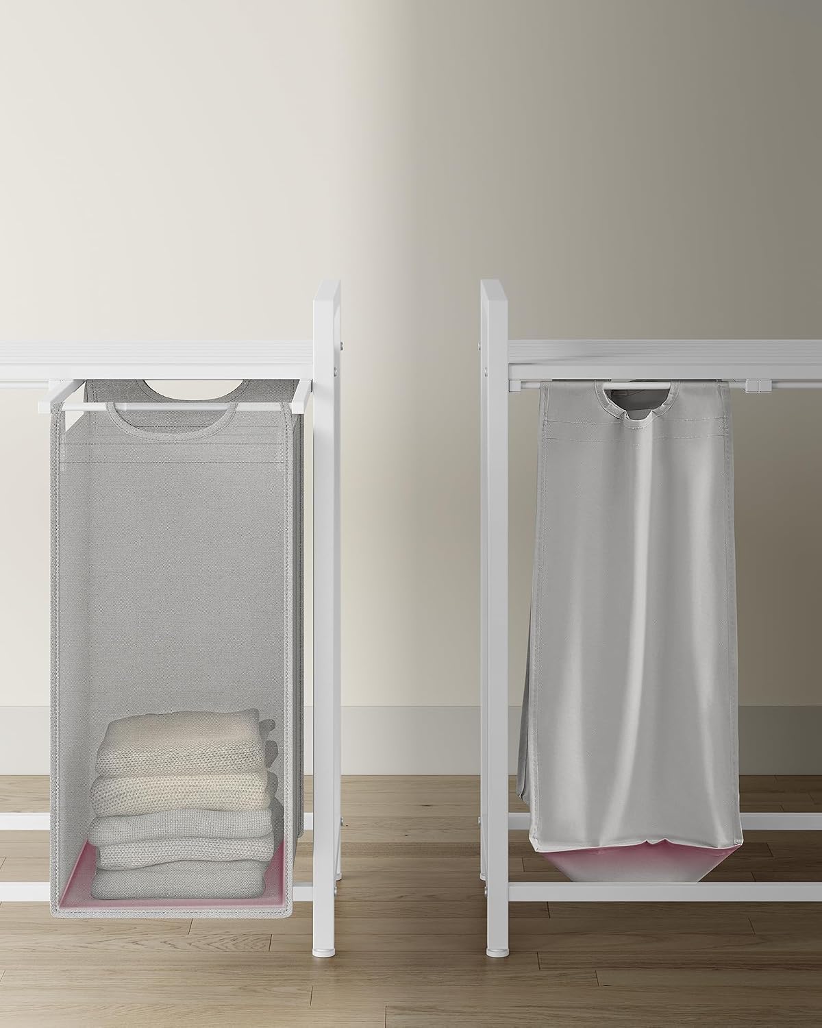 Detalle 2 de VASAGLE BRENTA BLH301W03 – kosz na pranie 120 l z 3 komorami i półką