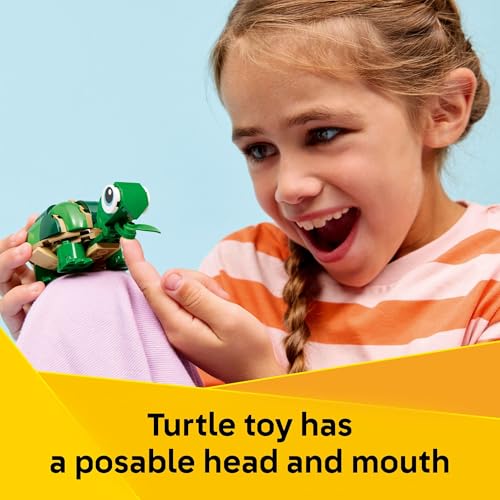Detalle de LEGO Creator 3-in-1 Turtle with Water Lily Flower (31377): 3 Animals in One Build