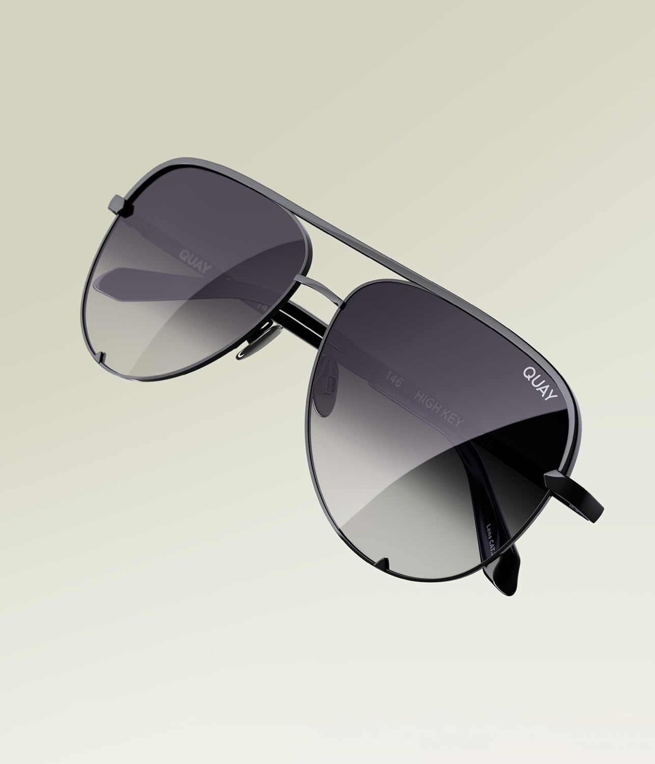 Detalle de QUAY Polarized Unisex Aviator Sunglasses with UV Protection