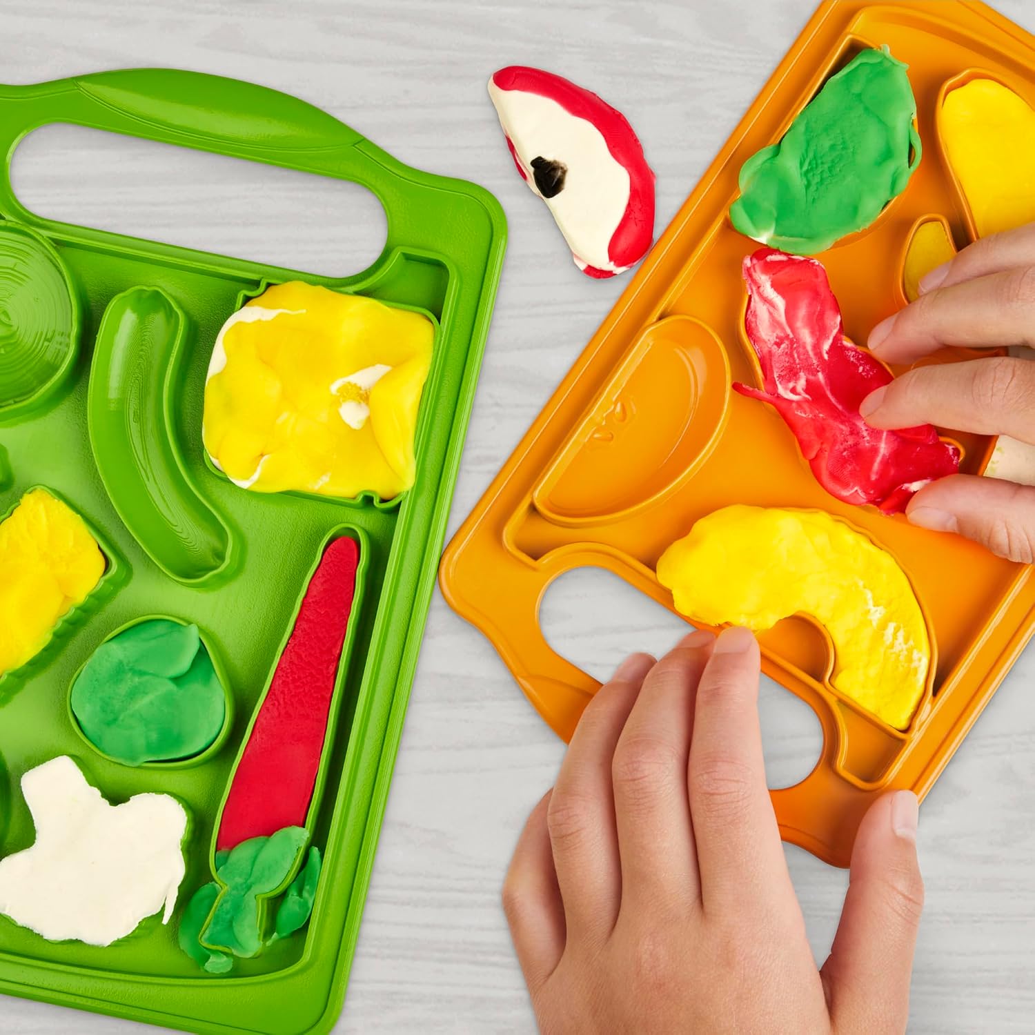 Detalle 1 de Play-Doh Pizza Slice Playset 11 tools