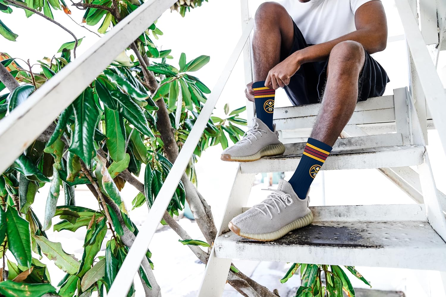 Detalle 2 de FBF NCAA unisex-adult 4 Stripe Deuce Crew NCAA socks