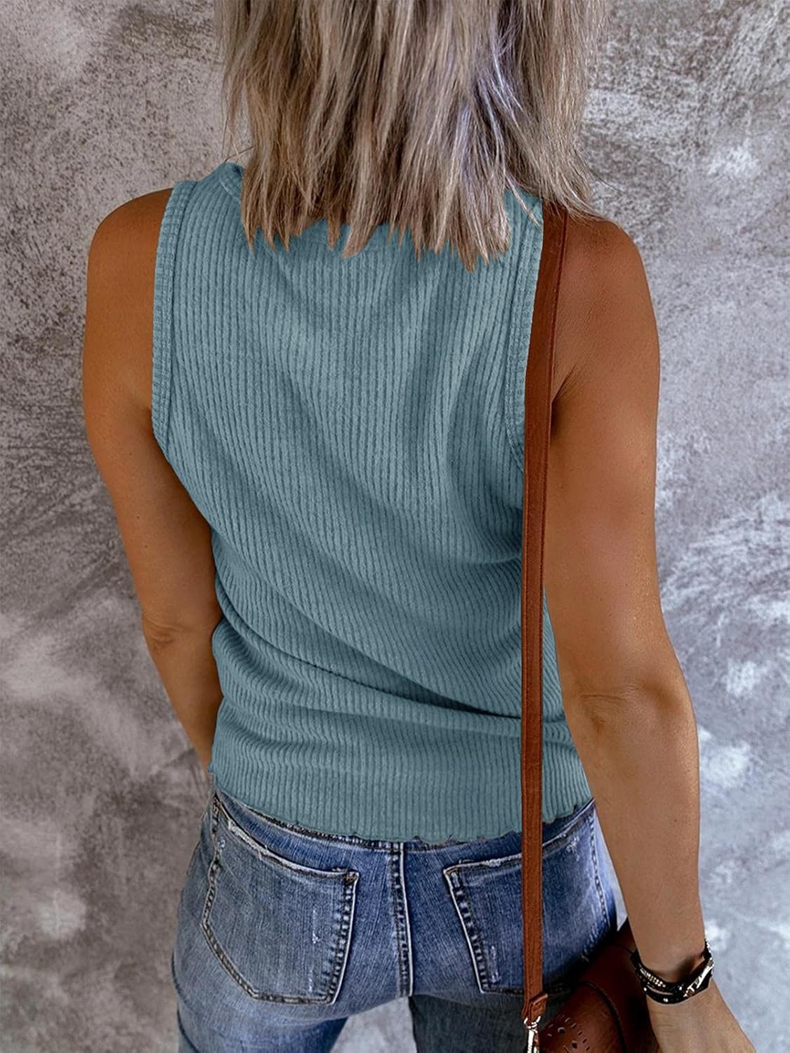 Thumbnail 2 de Saodimallsu Damen Tank Top mit V-Ausschnitt & Knöpfen – ärmellos, geripptes Henley-Cami für den Sommer