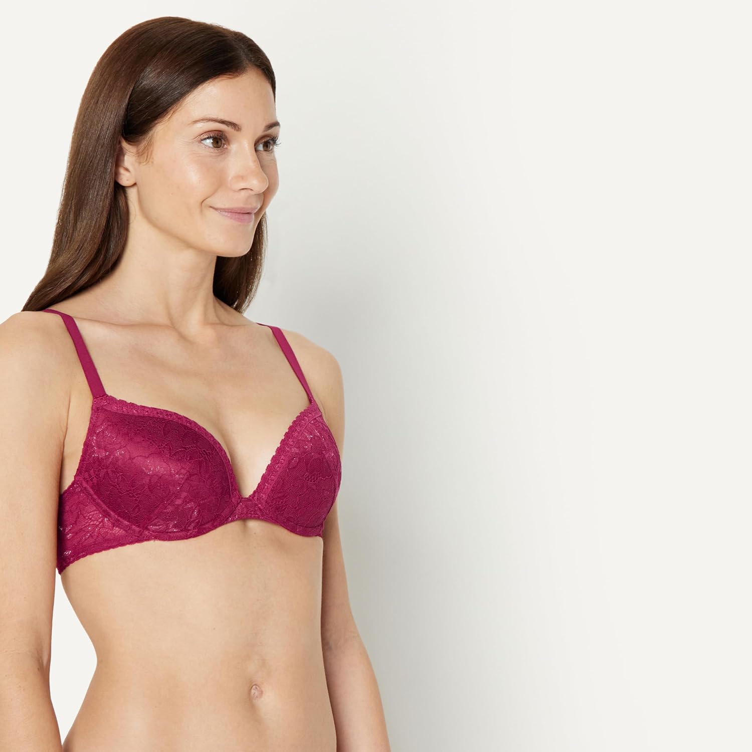 Thumbnail 1 de Amazon Essentials Stretch All‑Over Lace Lined Push‑Up Bra
