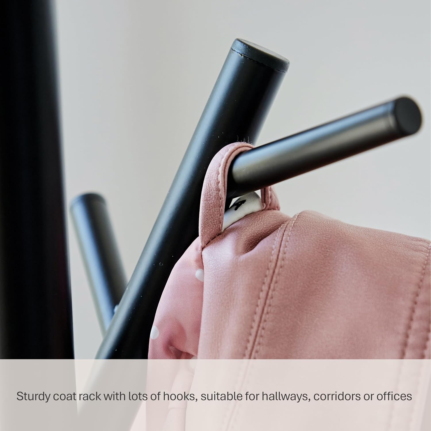 Detalle 1 de LOVE !T STORE !T Loft Metal Coat Stand, 170 cm, Matt Black, 15 Hooks