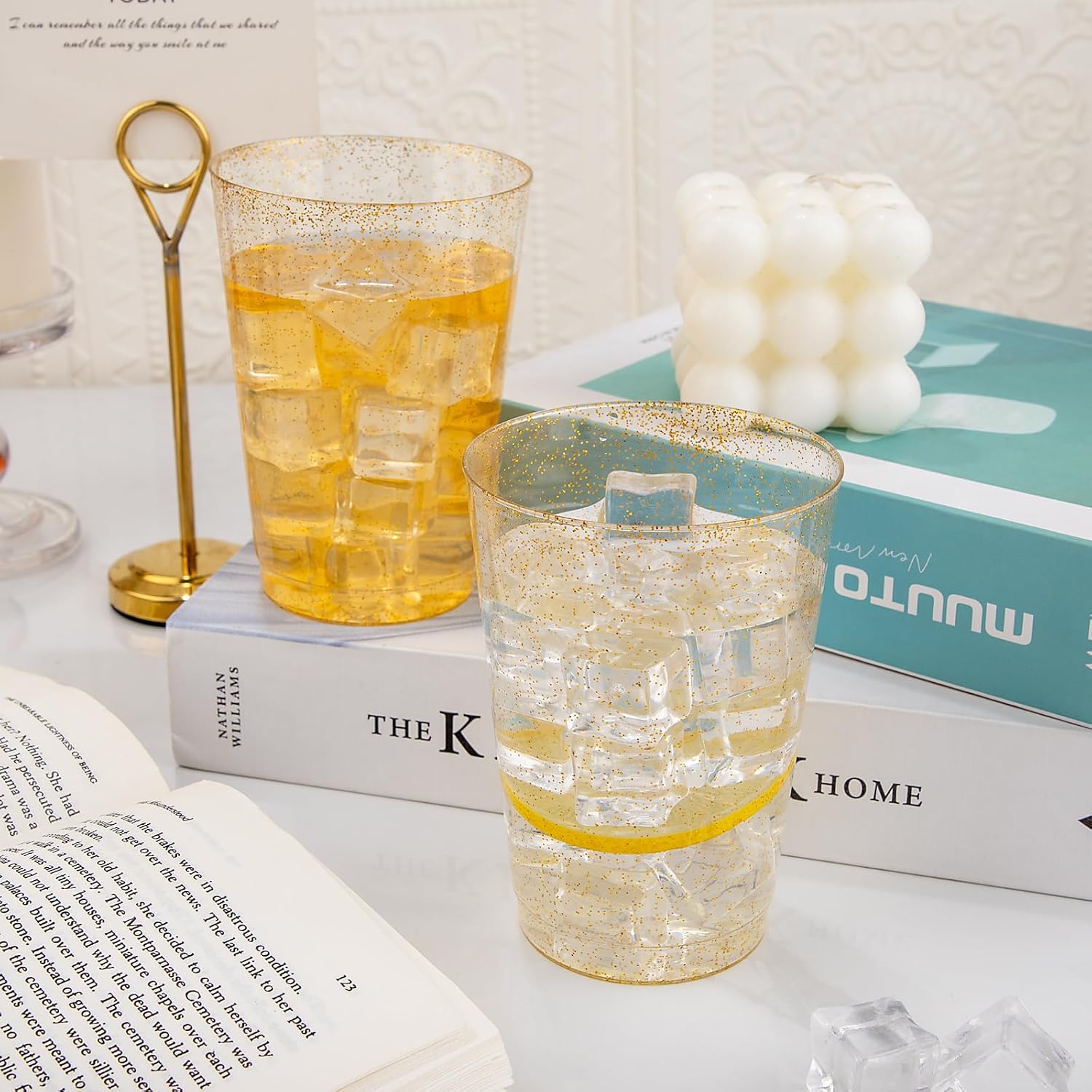 Detalle 2 de I00000 200 Pack 12 oz Gold Glitter Plastic Cups – Premium Disposable Glassware for Parties