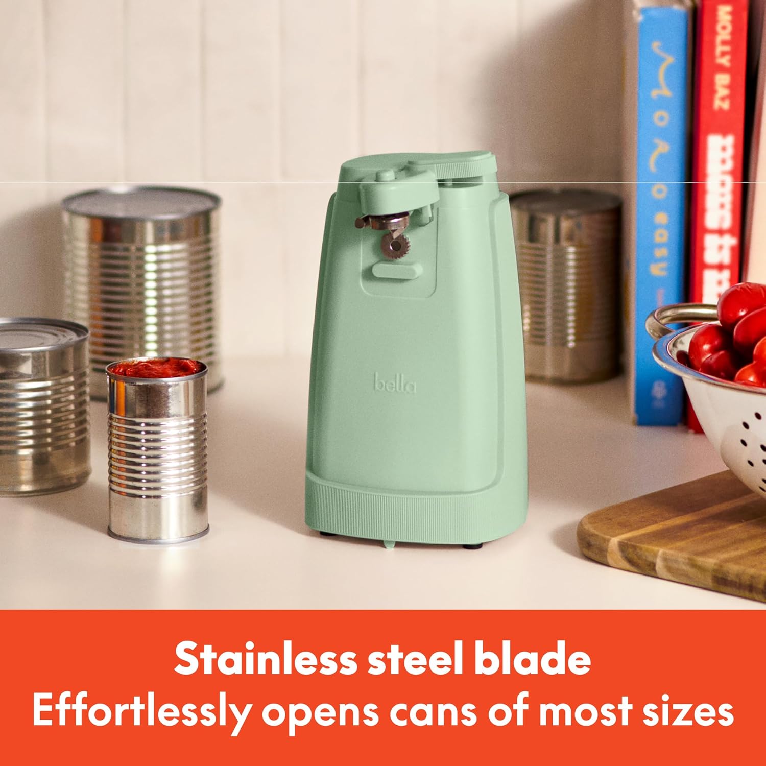 Detalle de BELLA Electric Can Opener and Knife Sharpener with Removable Cutting Lever, Cord Storage, Stainless Steel Blade