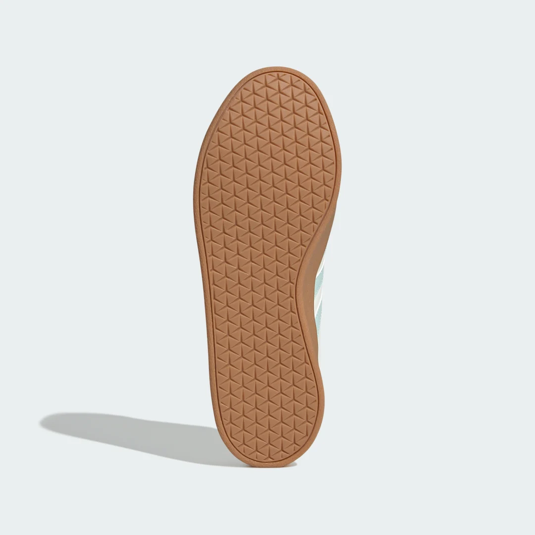Thumbnail 2 de Adidas VL Court Base – Zapatilla blanca para estilo y comodidad