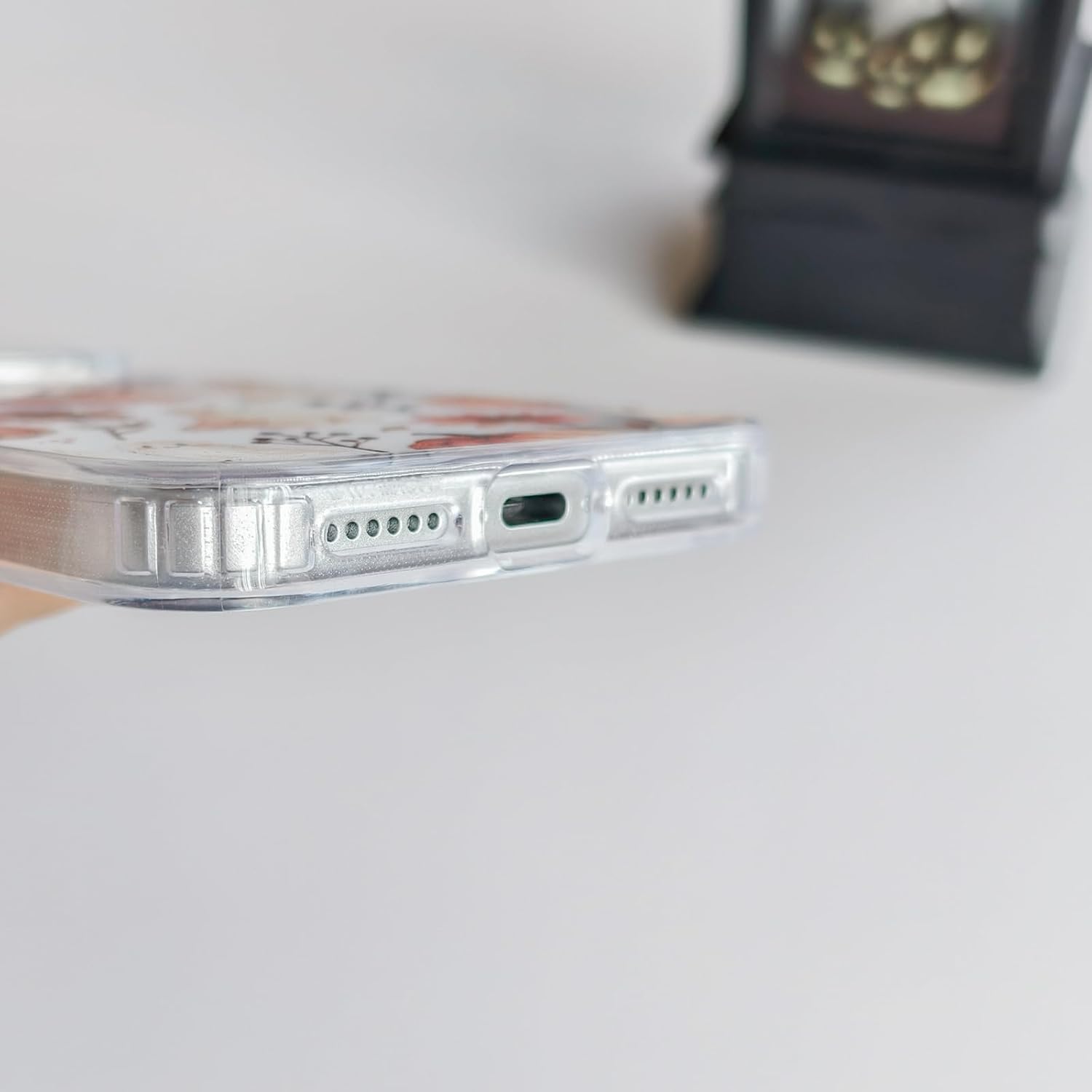 Detalle de Clear iPhone Case for iPhone 17 Pro Max