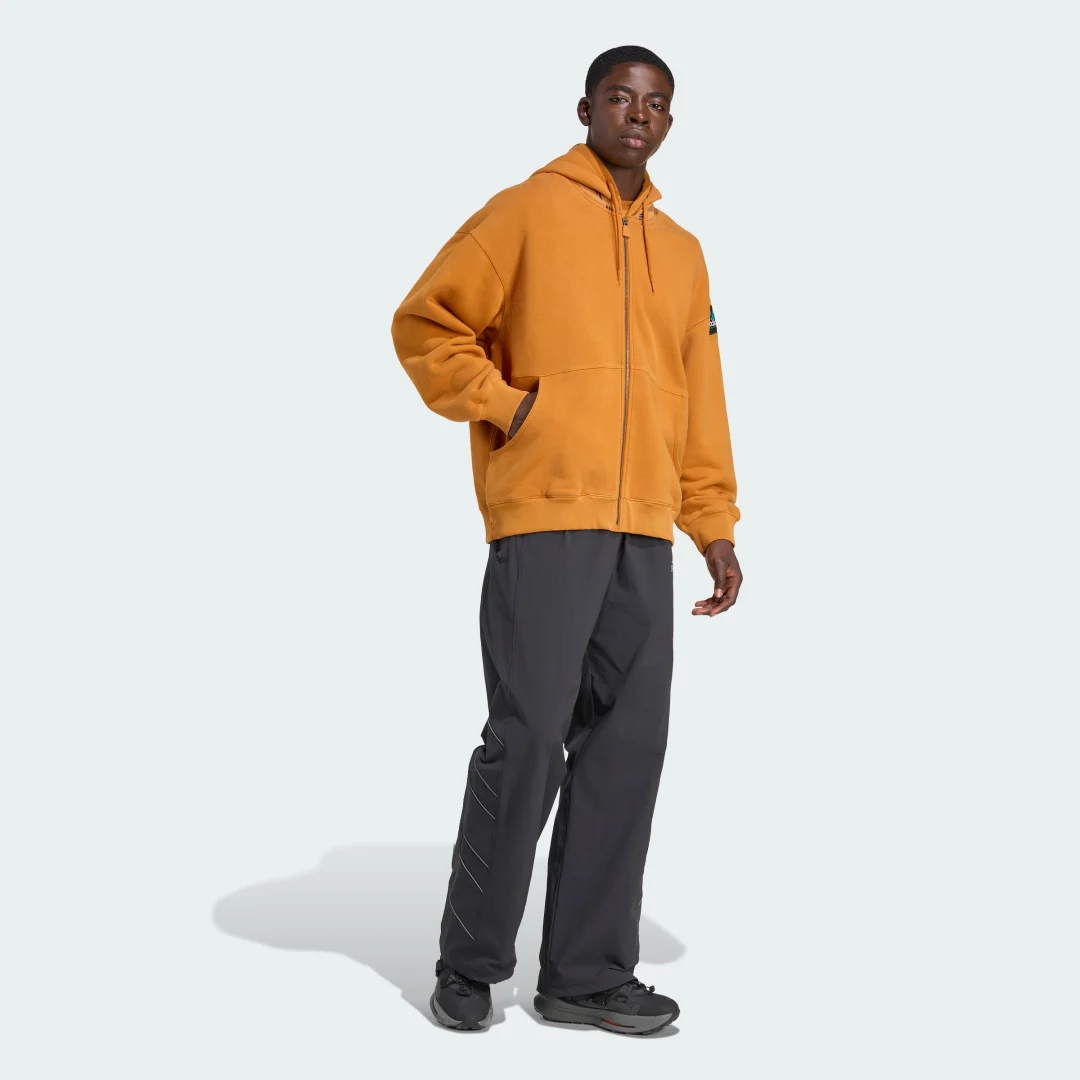 Detalle de Adidas EQT Fleece chaqueta con capucha