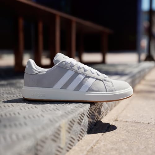 Thumbnail 1 de adidas Grand Court Base 00S para hombre — Gris/Blanco y Gum, talla 38 EU