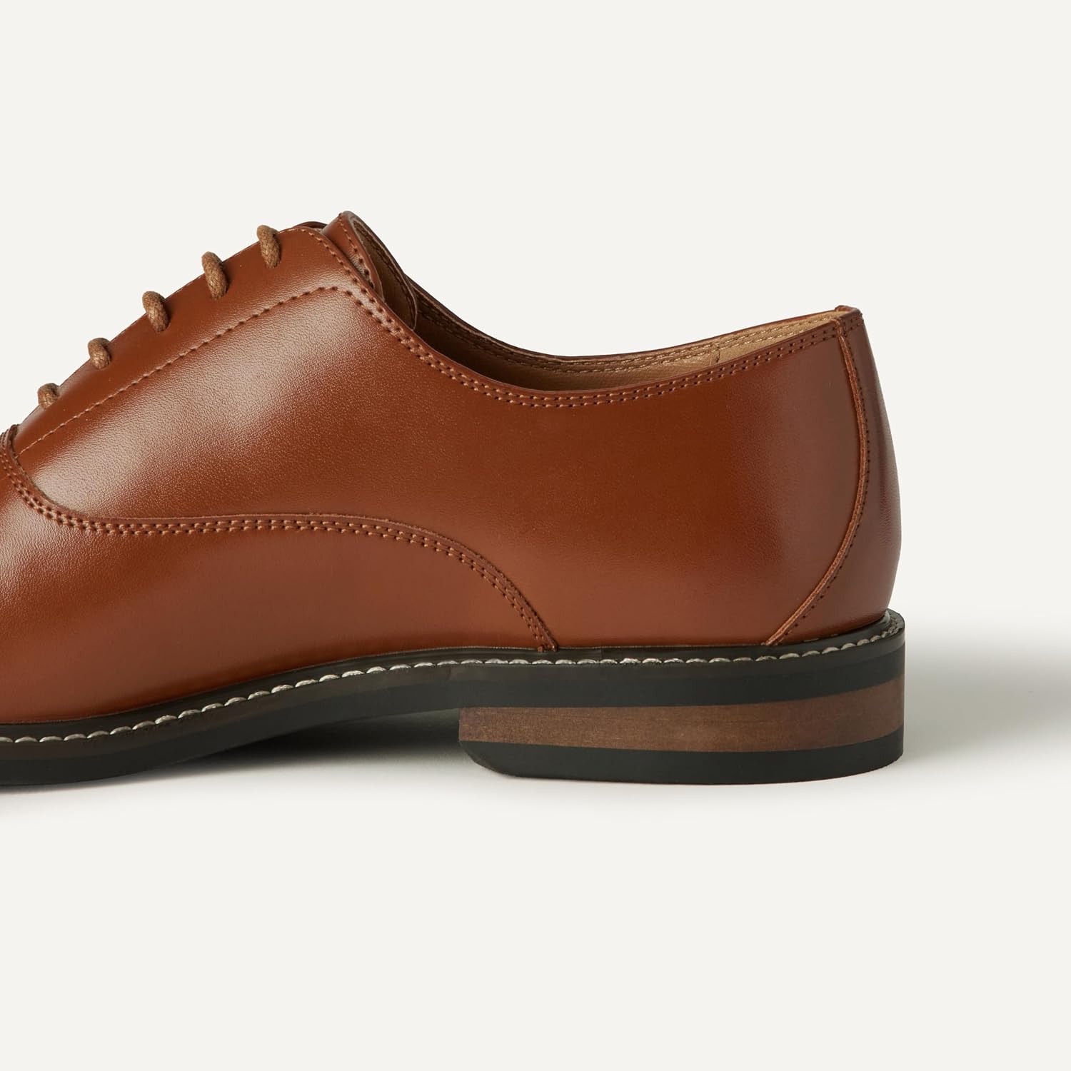 Thumbnail 4 de Amazon Essentials Men's Cap Toe Oxford Dress Shoes 👞