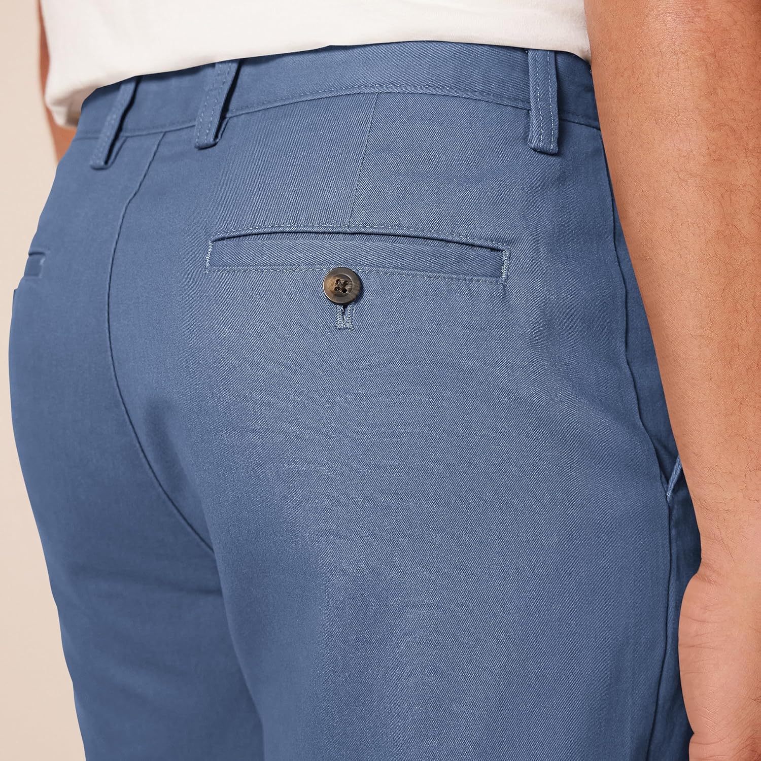 Thumbnail 3 de Amazon Essentials Men's Classic-Fit 7” Chino Shorts (18 cm Inseam)