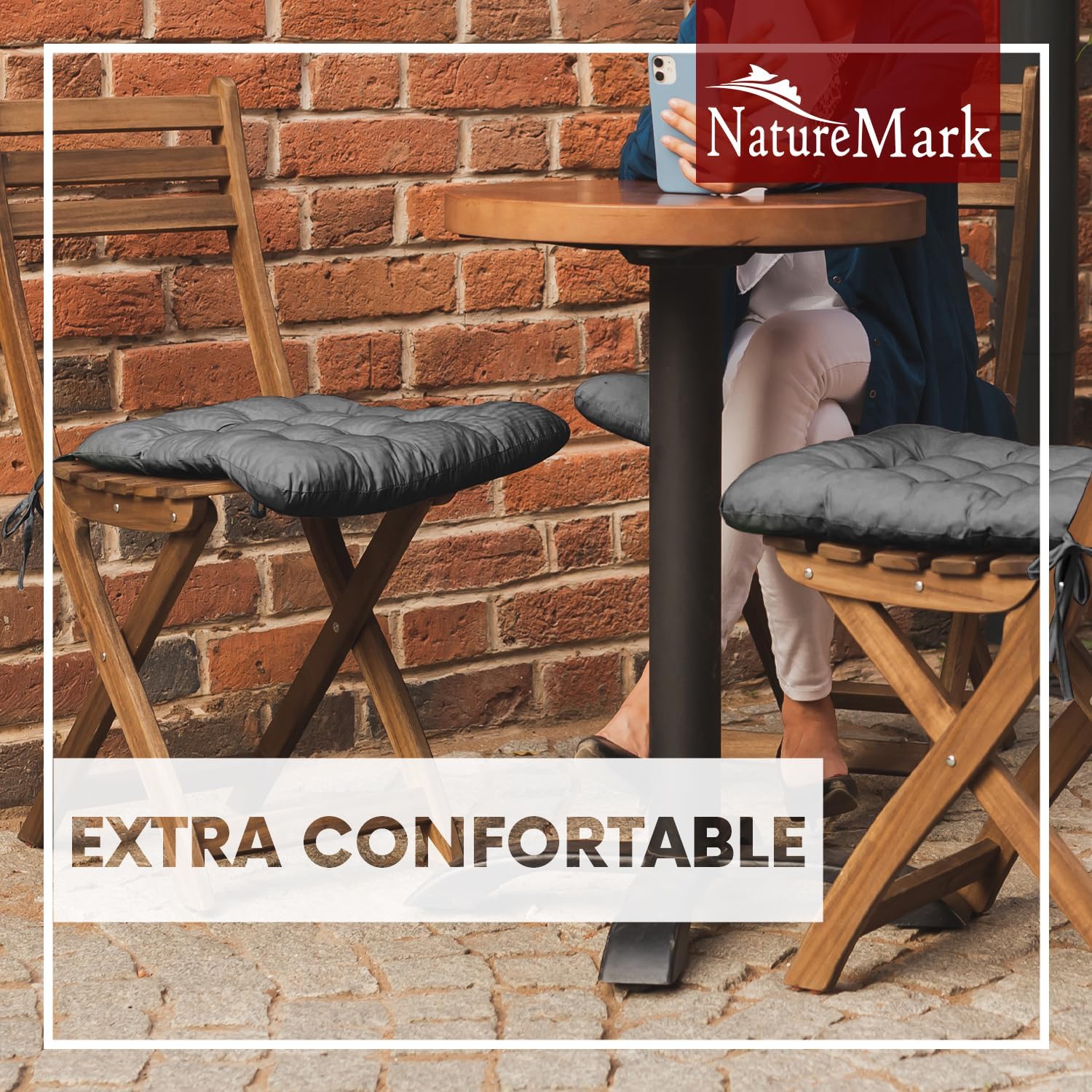Detalle 2 de NatureMark lot de 4 galettes de chaise grises argentées 40 x 40 cm avec rubans (épaisseur 3 cm)