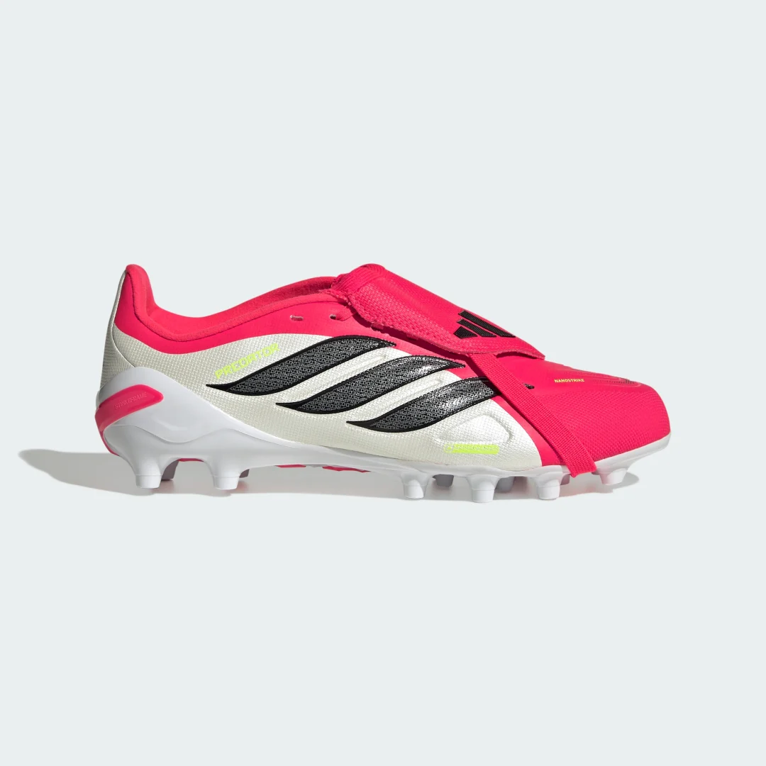 Detalle 2 de Bota de fútbol Predator LEAGUE para césped artificial de Adidas — lengüeta plegable, roja